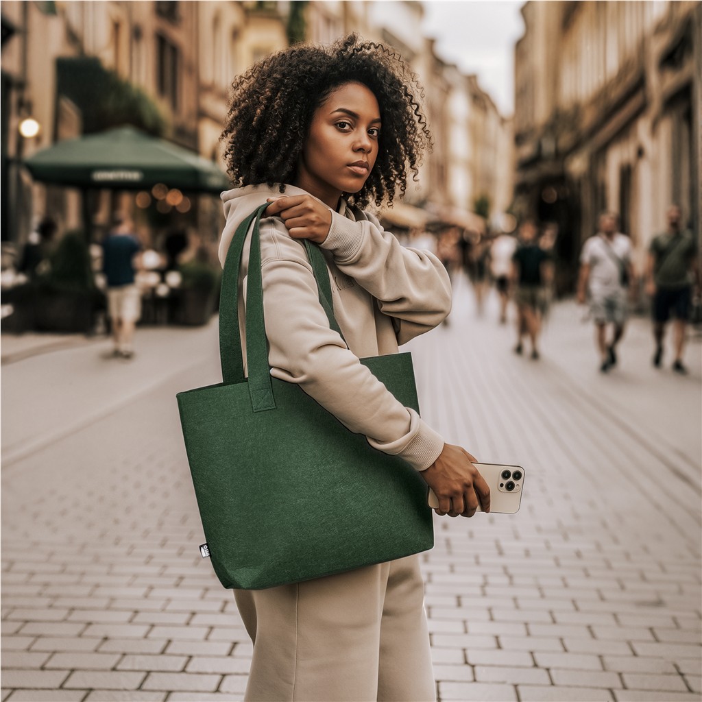Okiyo Yoongi Recycled PET Felt Shopper - Image 3