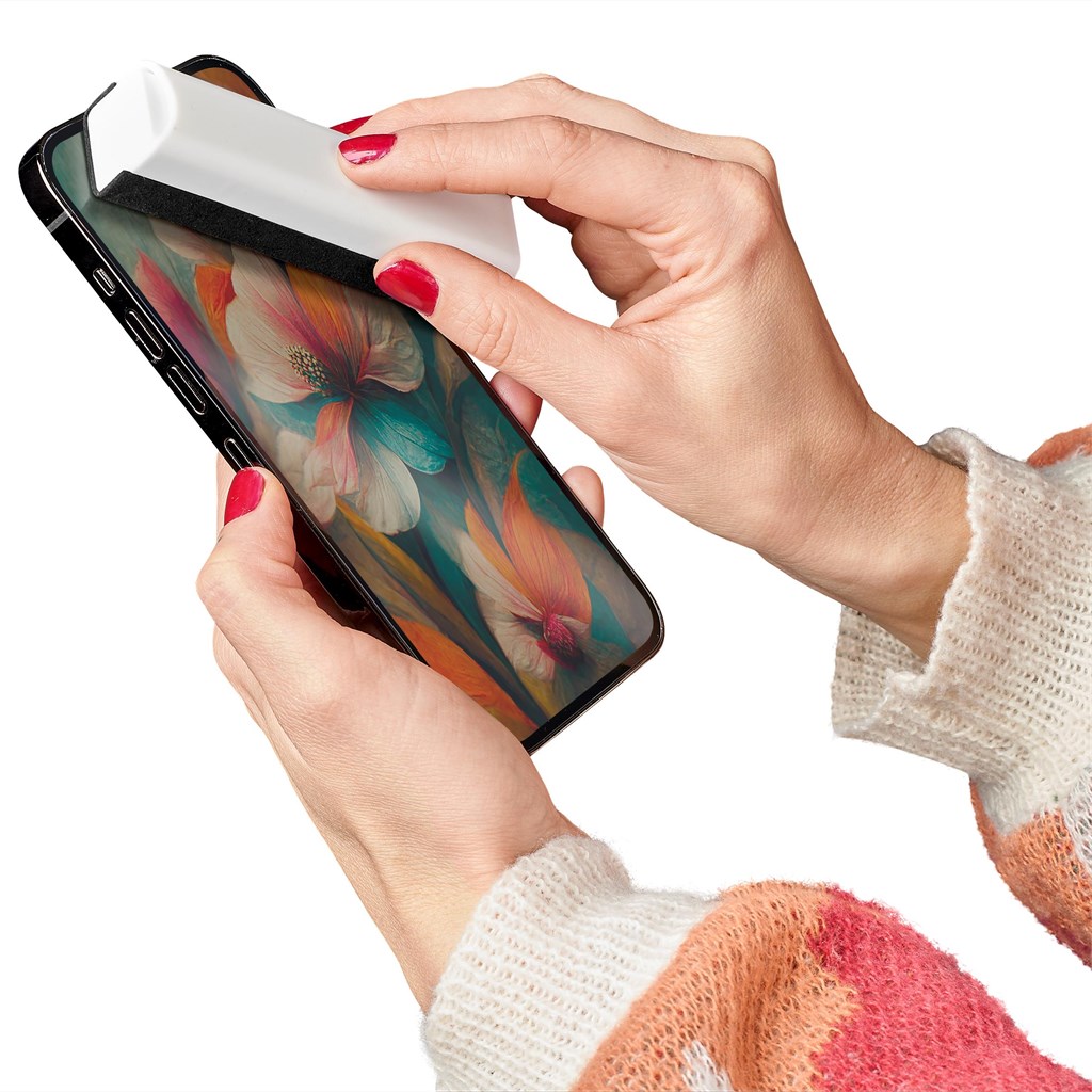 Altitude Slick Sanitising Screen Cleaner with Phone Stand - Image 8