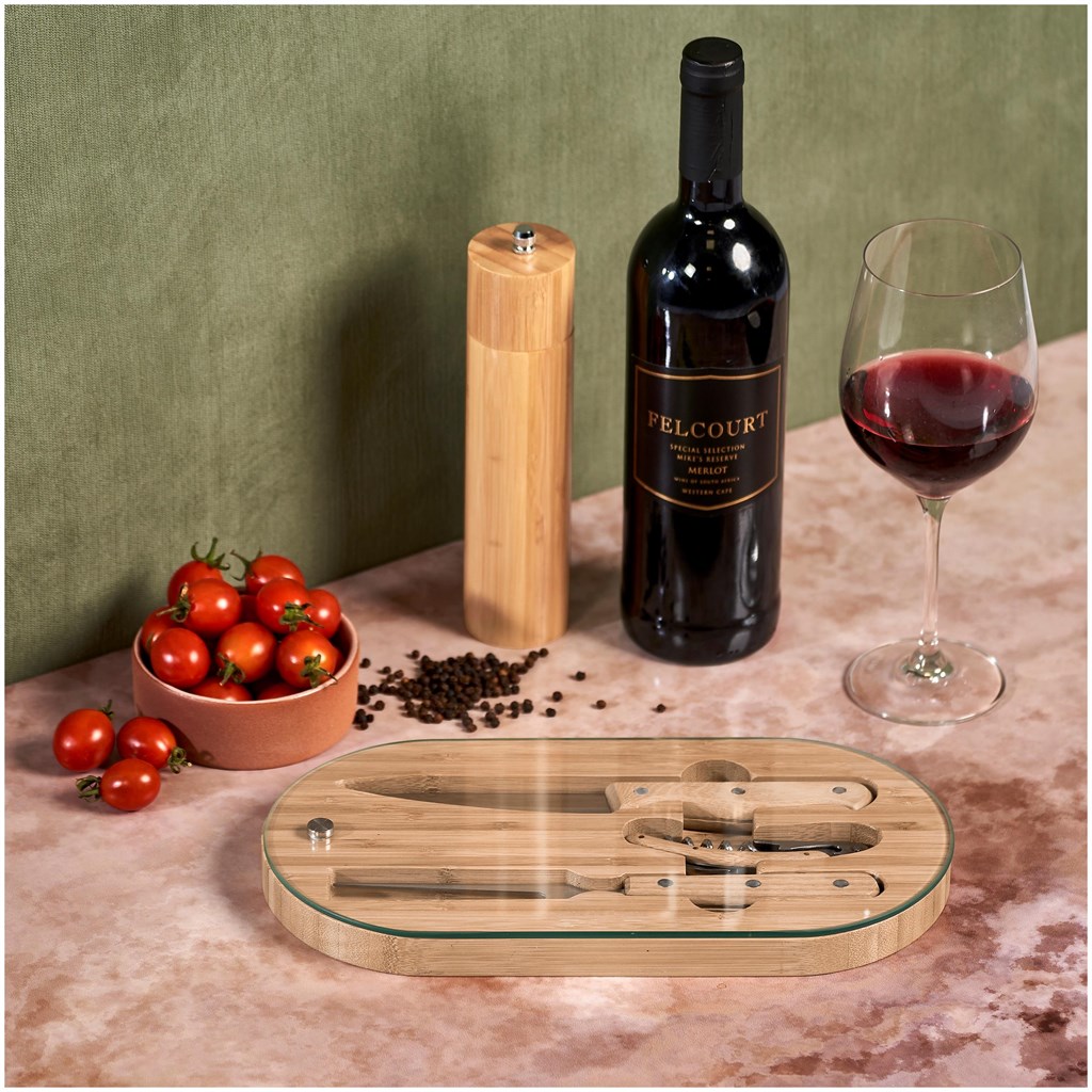 Okiyo Suraisu Bamboo Food & Wine Set - Image 9