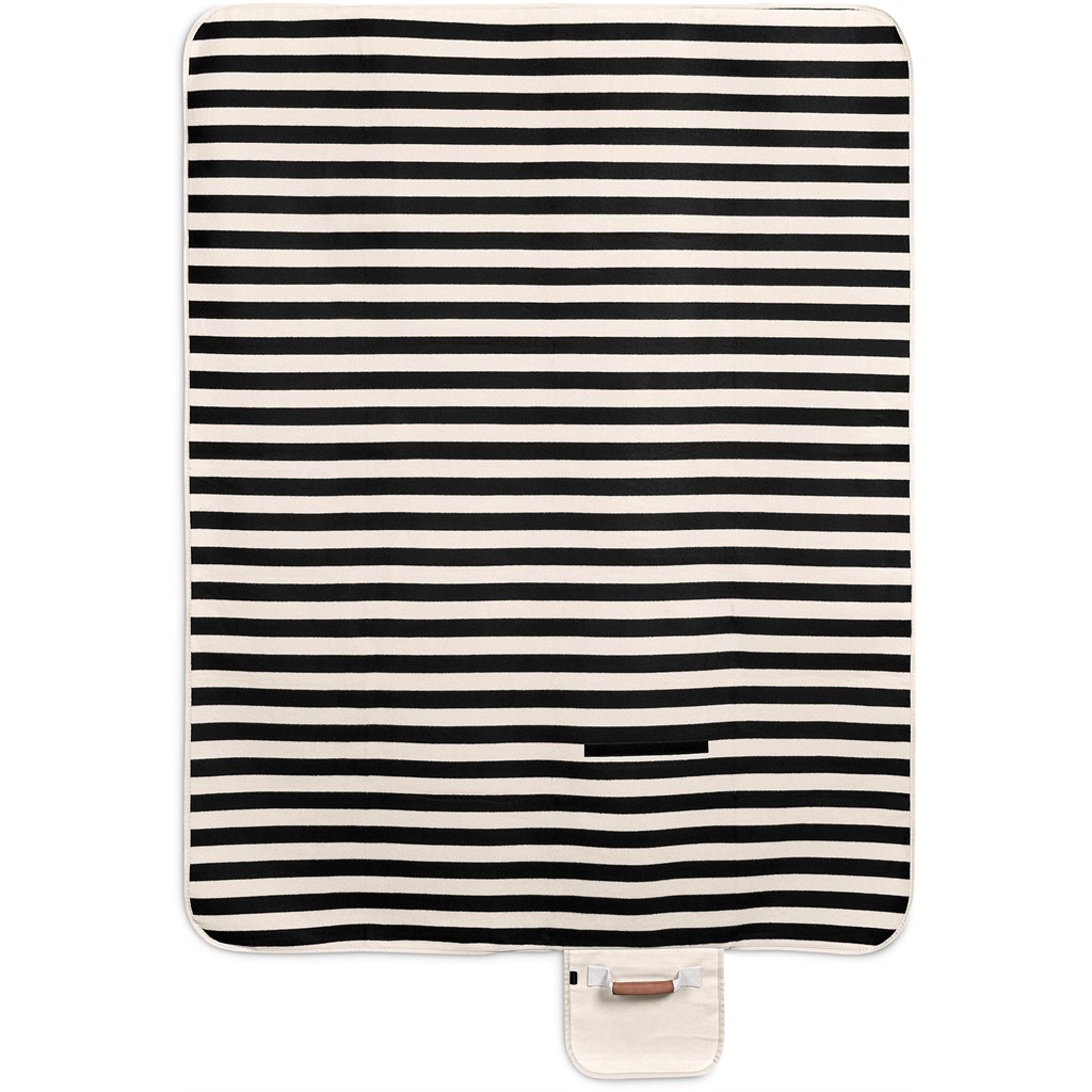 Serendipio Brookhill Picnic Blanket - Image 4